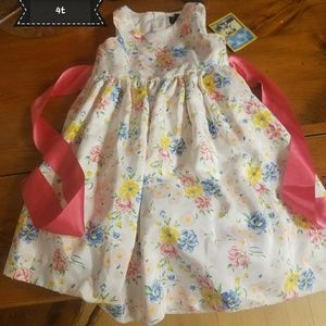 4t dress never worn